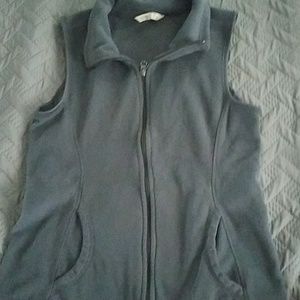 Old navy fleece vest
